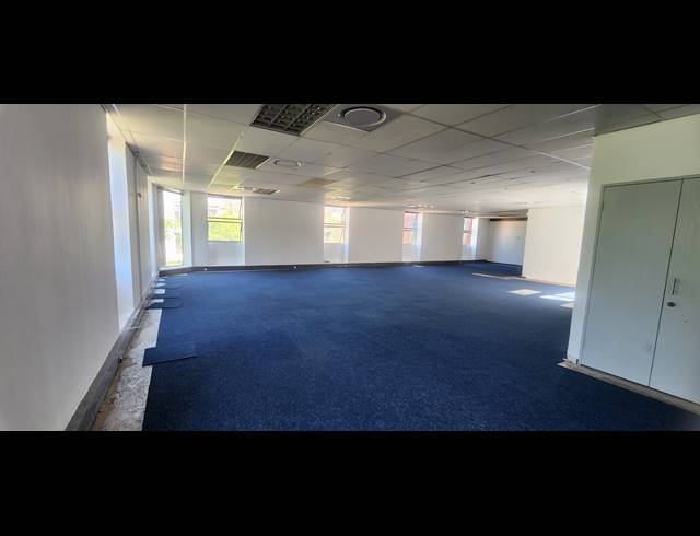 2,822M² OFFICE TO LET IN PARKTOWN